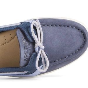 NWT - Sperry Starfish Boat Shoes - 6.5M